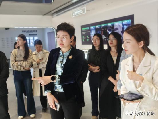 湖岛街道赴国家虚拟现实创新中心(青岛)开展新质生产力主题研学(图3)