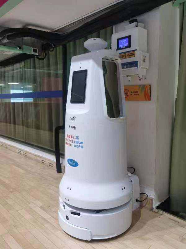 日本女排的新陪练：可以模仿对手球风的机器人(图1)