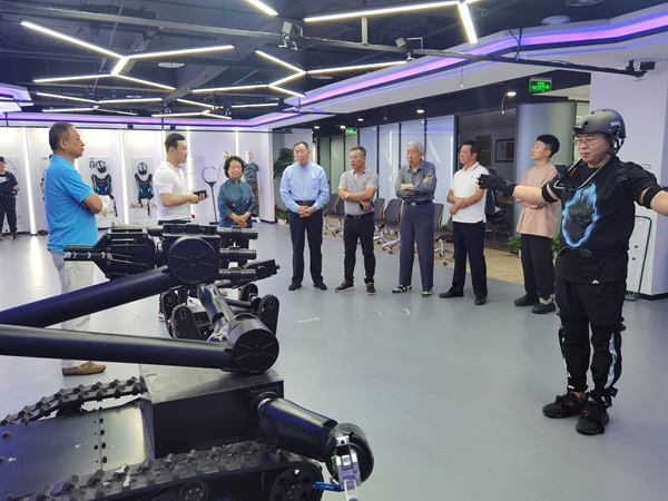 VR校园反恐体验系统(图1)