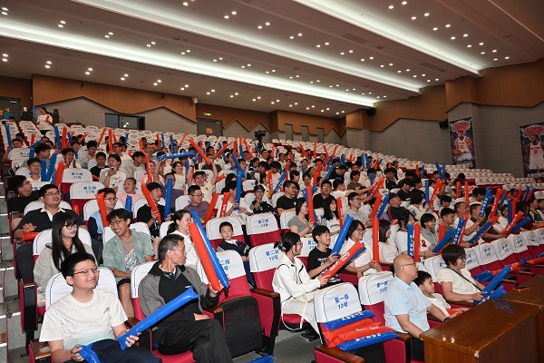 从NBA到世界杯SMG五星体育科技焕新入校(图4)