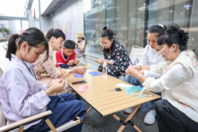 “体验经济”升温打开消费新空间(图1)