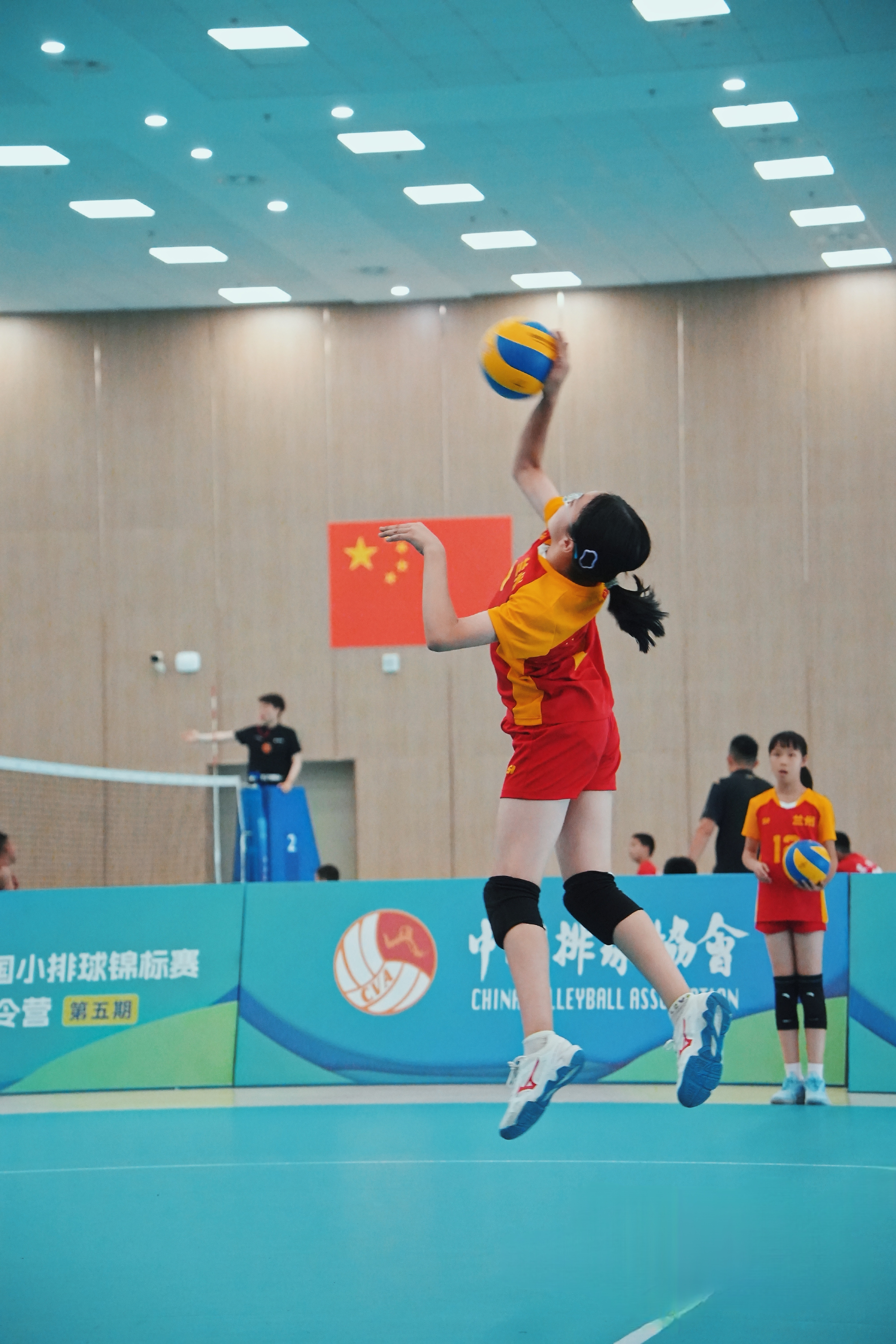 首次征战国家级赛事兰州女排小将斩获第五(图3)