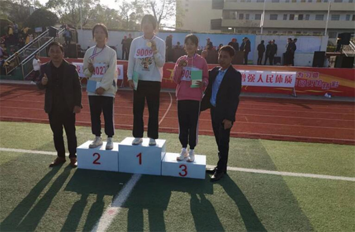 吉林银行延边州县（市）足球联赛第六轮｜敦化六鼎山队主场3：0战胜图们国门勇士队(图1)