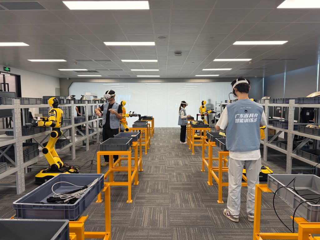 超70家启用“机器人学校”正加速落地(图1)