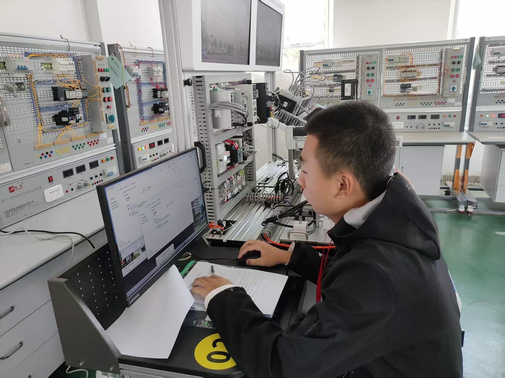 技能照亮前程匠心筑就未来唐山职业技能大赛圆满落幕(图3)