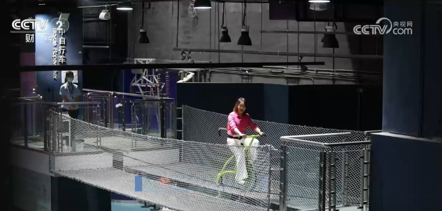 拯救夏日好奇心！这个暑假与科技来一次亲密接触(图2)