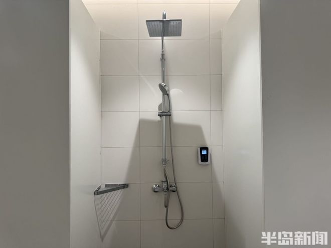 不只是场馆！“智能+专业+休闲”让健身细节感拉满！记者体验试运营中的浮山全民健身中心(图9)