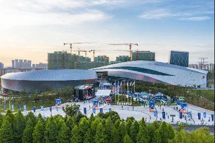 2025体育宣传月 智慧赋能 江苏体育场馆“变身”全民健身新空间(图2)