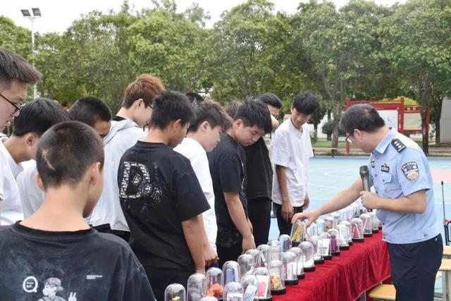 再启新征程！中铁二十局技工学校成功举办2025级新生研学活动(图6)