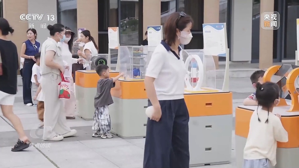 焦点访谈丨用脑波踢足球 VR体验消防救援 科普原来可以如此有趣(图20)