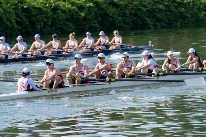 网坛明星与足球少年何以“共享”一座城(图3)