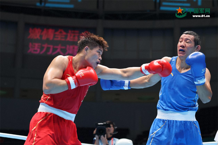 看现场丨全运会拳击比赛在深圳落幕 人形机器人亮相颁奖仪式(图6)