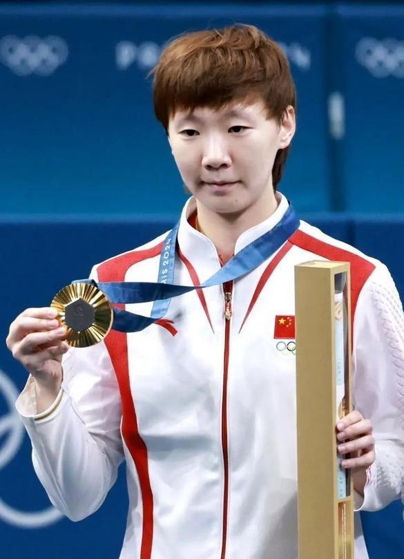 演都不演了！王曼昱官宣退赛不到24小时恶心的一幕出现了(图28)