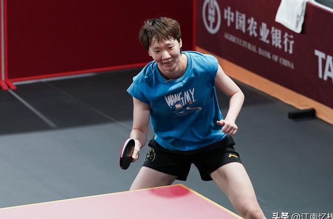 演都不演了！王曼昱官宣退赛不到24小时恶心的一幕出现了(图30)