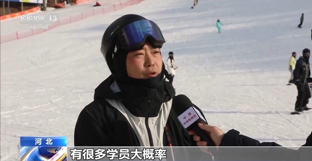 视频丨绿茵经济“踢”出大市场 小城赛事拉动12亿消费(图8)
