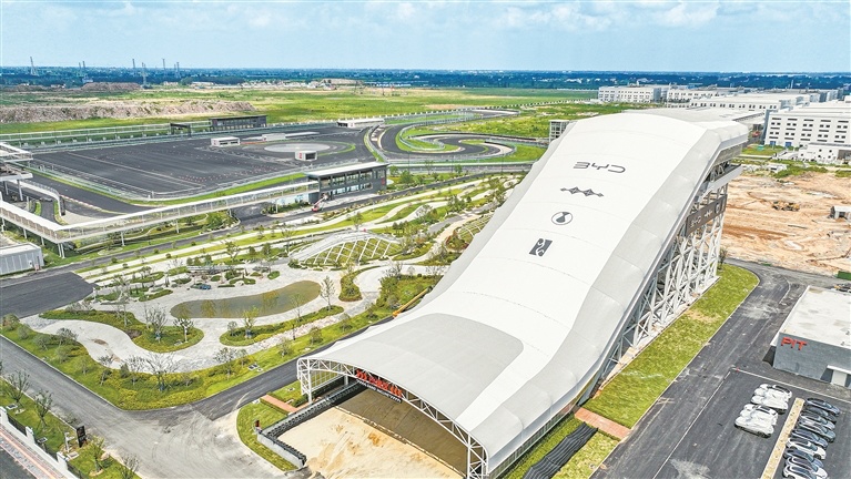 文化赋新能 产业添活力——郑州航空港探索文产融合共生新实践