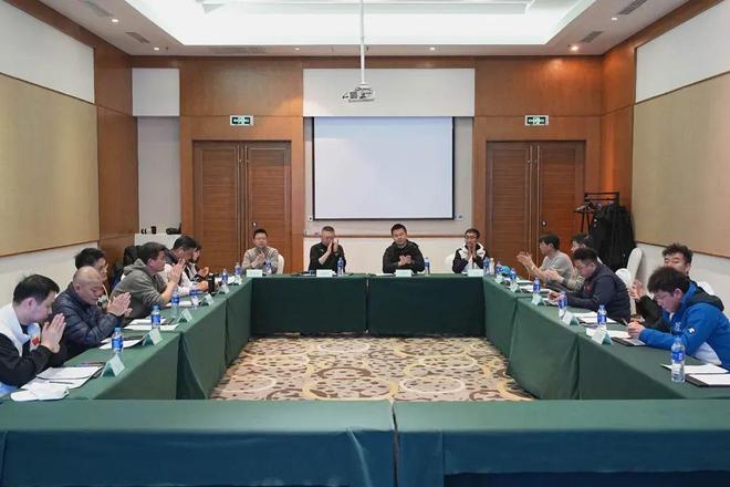 没有冰雪但有热爱！静安这项品牌赛事“五周岁”助力冰雪经济不断升温(图6)