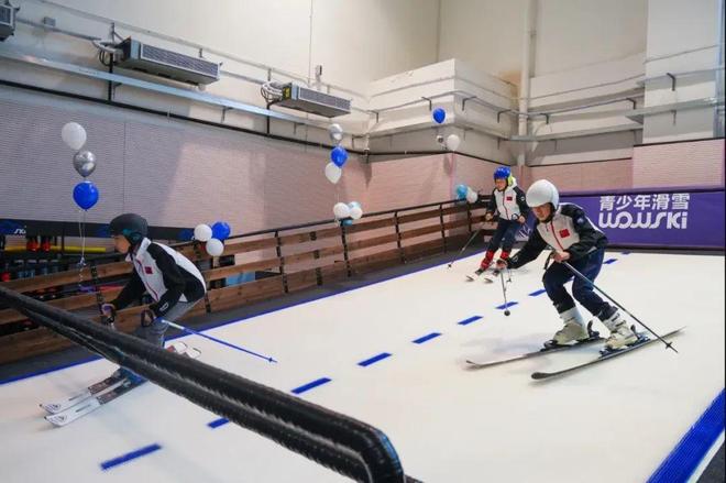 没有冰雪但有热爱！静安这项品牌赛事“五周岁”助力冰雪经济不断升温(图9)