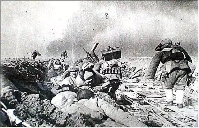 【新视角】用VR拍一部片子致敬这些雄狮般的军人！(图4)