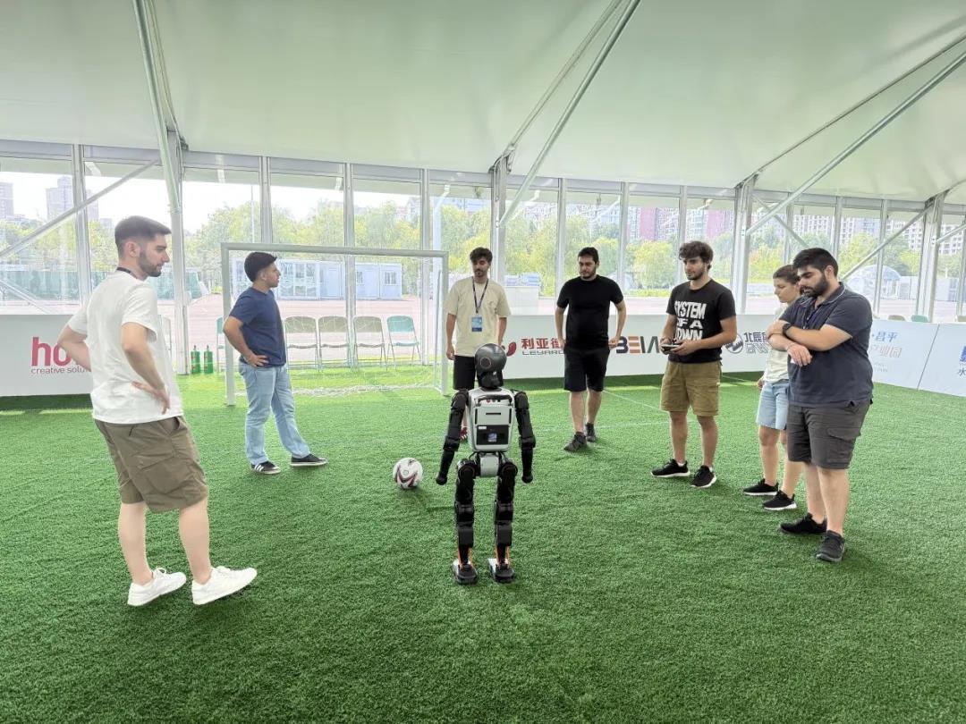 任泽平：人形机器人未来十大趋势