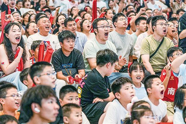 回归足球本源“苏超”踢出了一记“好球”