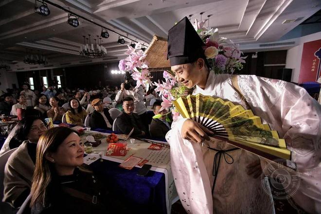 李亚隆:韧性2025(图3)