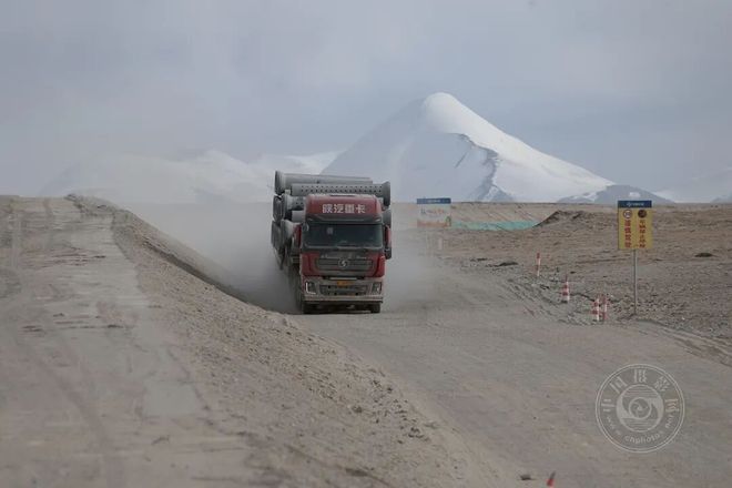 李亚隆:韧性2025(图50)