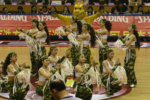 8700位球迷现场观战杭州城市足球联赛揭幕战上城4-0萧山取得开门红