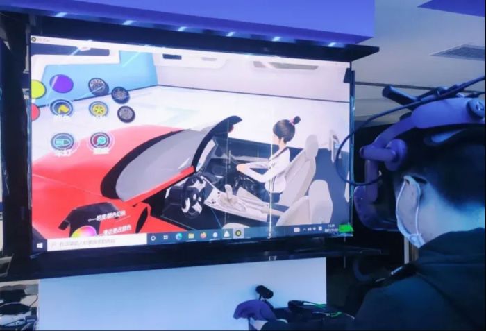 上交大军训启用VR射击系统 “00后”体验打靶归来