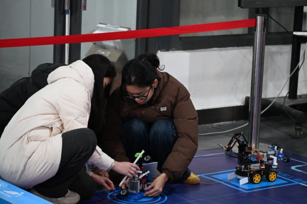 专业+趣味 重庆理工大学钱学森教改班创新选拔人才