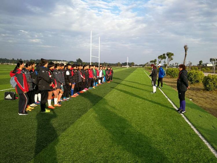 2026上海事业单位招聘考试：报名第三日10时30743人报名上海市徐汇区青少年体育训练中心训练教务岗位竞争比最高达177：1