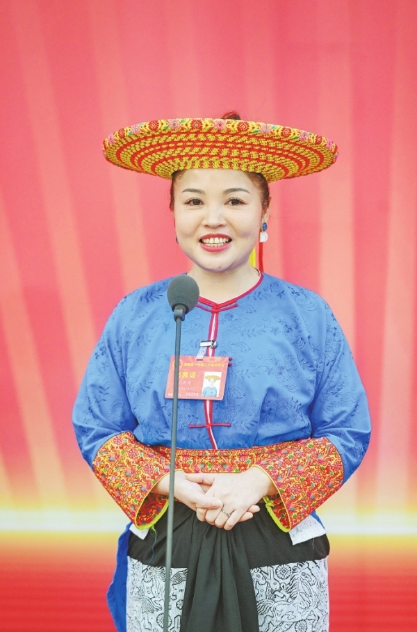 传递民声民情 共话履职担当！省十四届人大四次会议开启第一场“代表通道”(图2)