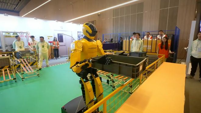 硅谷还在「卷PPT」中国机器人大军上岗！看呆歪果仁(图13)