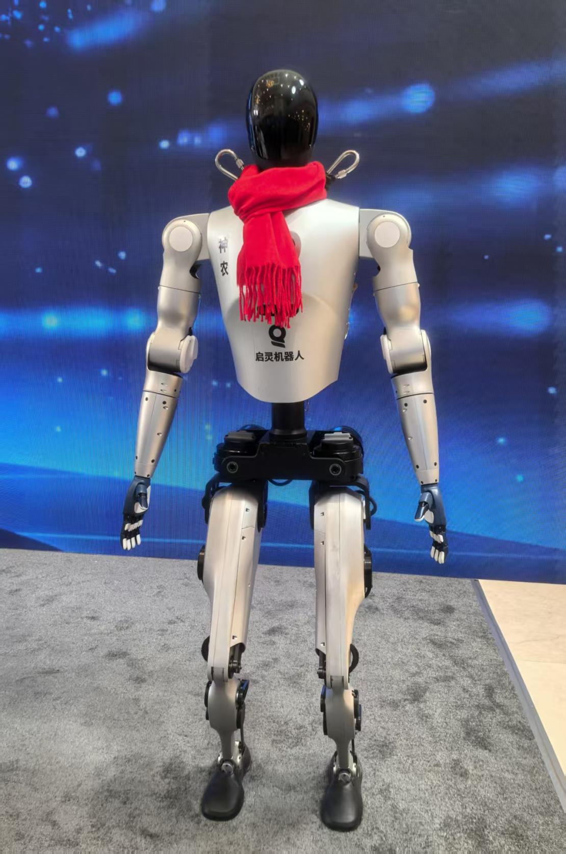 湖北“新春第一会”Ta们硬核亮相