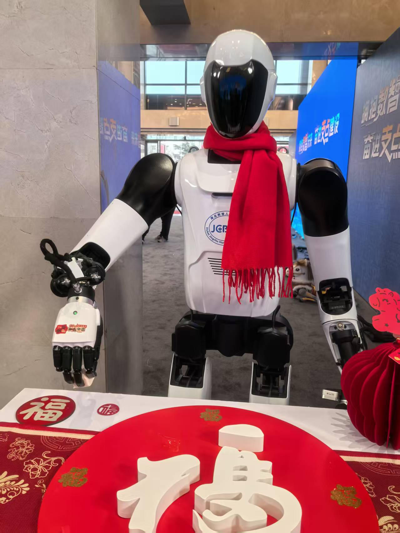 湖北“新春第一会”Ta们硬核亮相(图3)